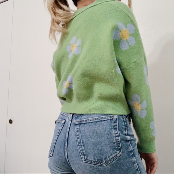 green daisy cropped cardigan